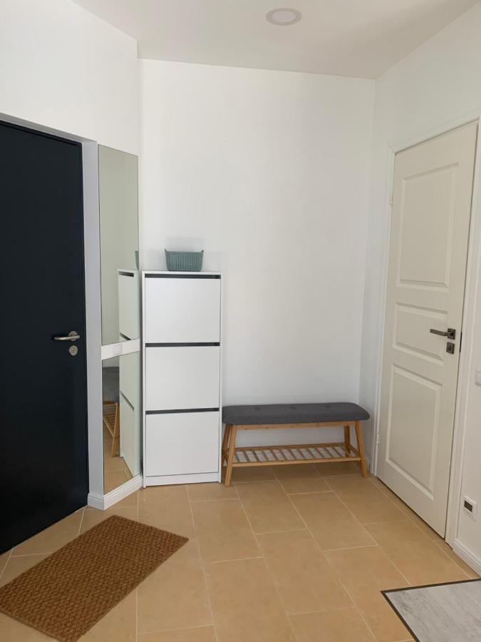 Brand New Well Planned Small Apartment Рига Екстер'єр фото